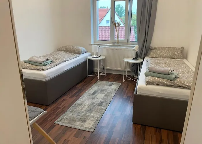 7-24 Self-check-in - 120qm - 5 - 2 Bathrooms - Kitchen - Free Parking - Yihapartment Lejlighed