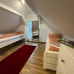 7-24 Self-check-in - 120qm - 5 - 2 Bathrooms - Kitchen - Free Parking - Yihapartment