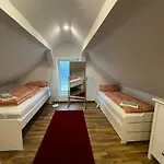 7-24 Self-check-in - 120qm - 5 - 2 Bathrooms - Kitchen - Free Parking - Yihapartment *