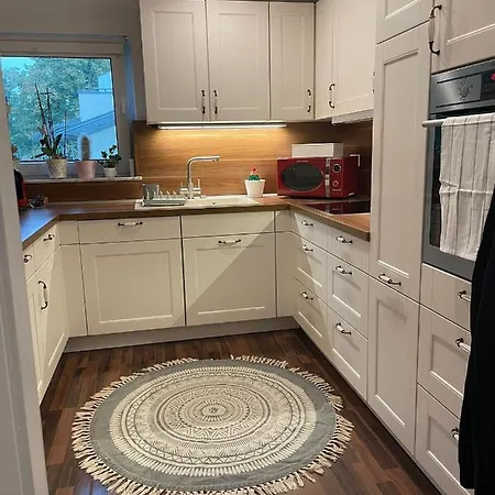 7-24 Self-check-in - 120qm - 5 - 2 Bathrooms - Kitchen - Free Parking - Yihapartment *